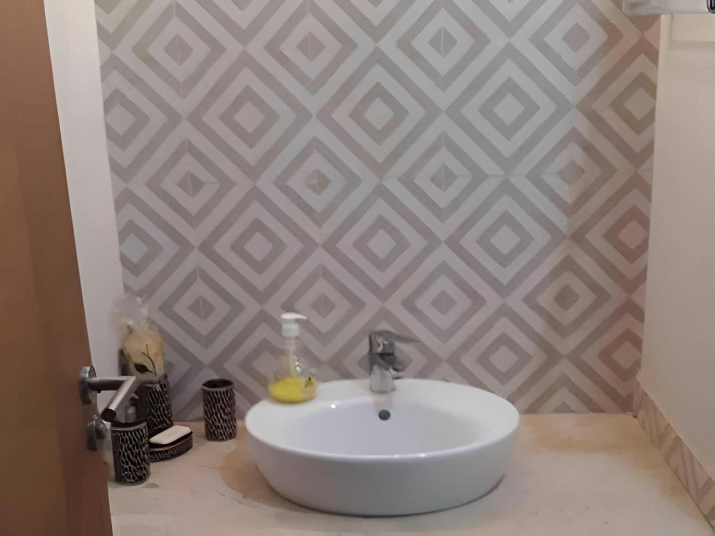 Appartement ,Tram Parking And Wifi Gratui Casablanca Eksteriør billede